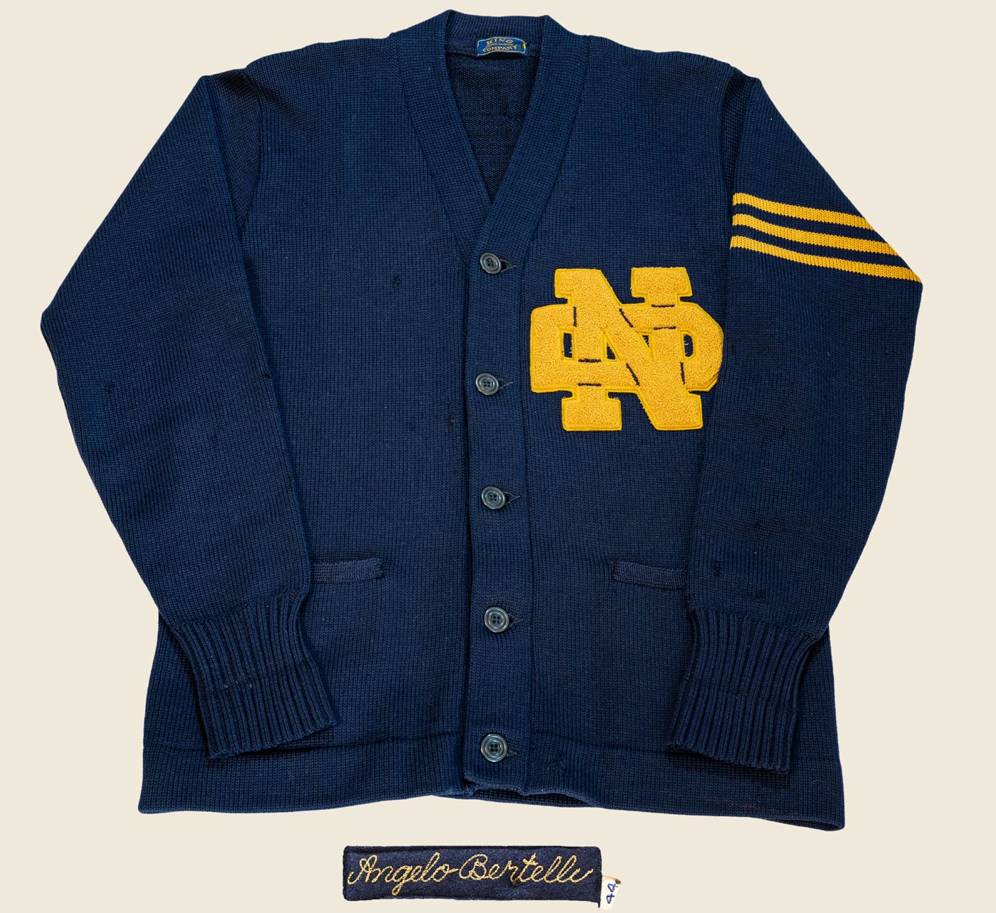 The Heisman Trophy sweater of Angelo Bertelli The Heisman Trophy sweater of Angelo Bertelli