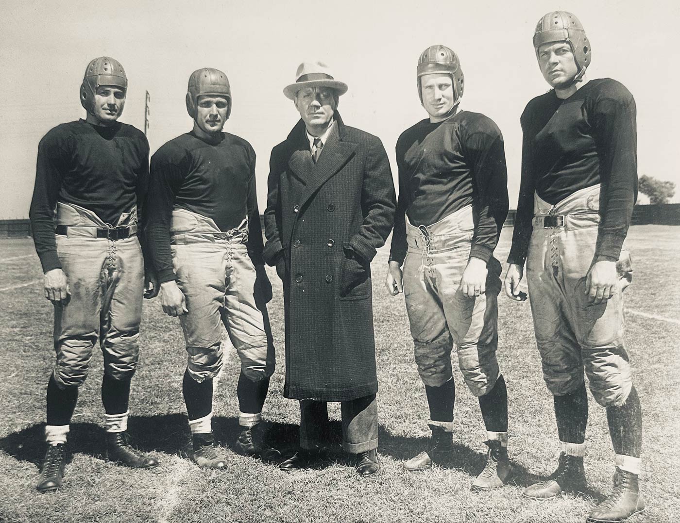 Screenshot from Movie Movie screenshot - players standing with coach
